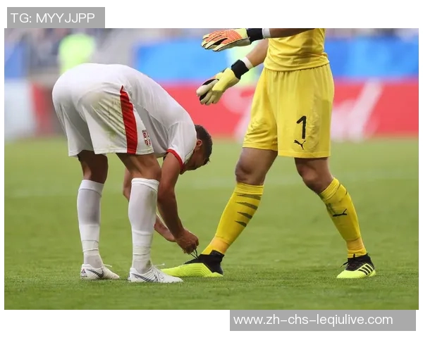 足球鞋带的选择与系法技巧助你提升场上表现与舒适度